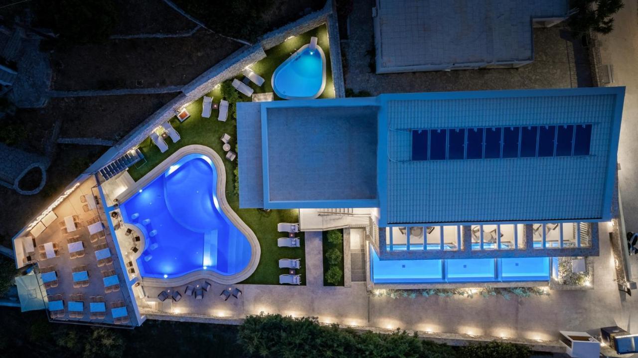 Lagoon Luxury Suites Vasilikós Exterior photo