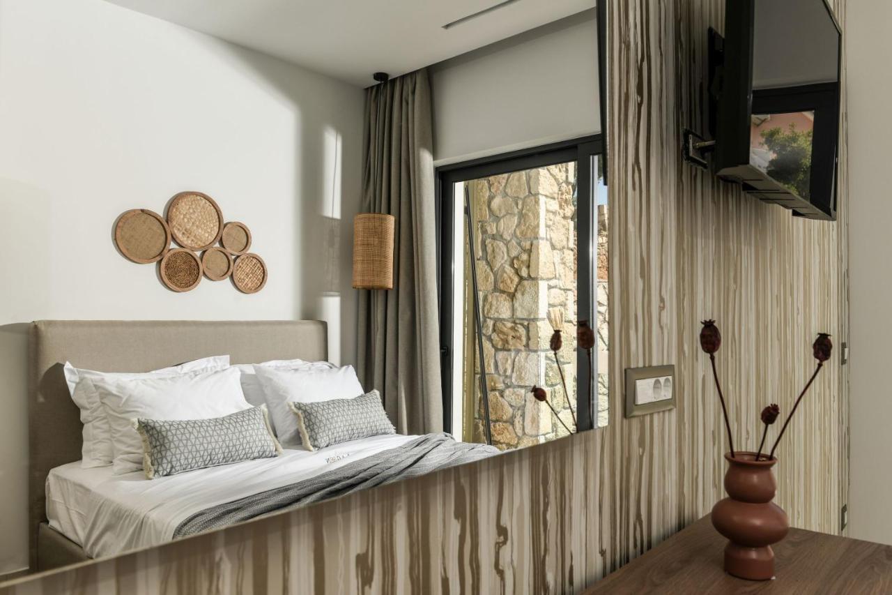 Lagoon Luxury Suites Vasilikós Exterior photo